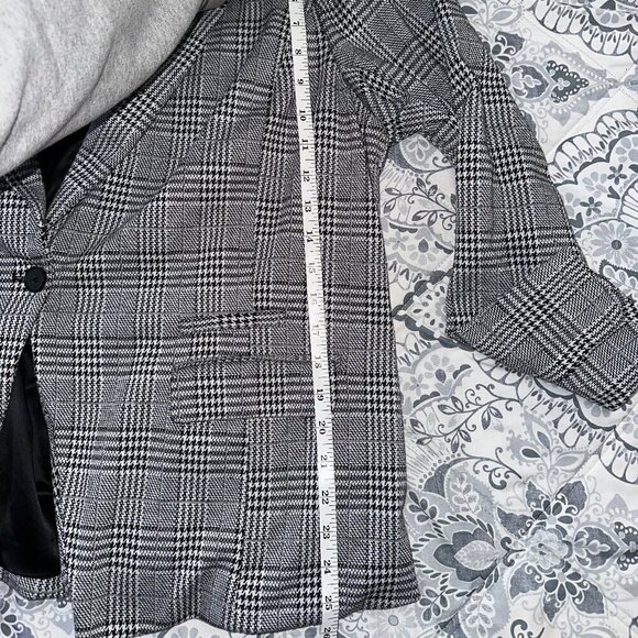Torrid Gray Black Plaid Blazer Size 3 - Picture 8 of 15